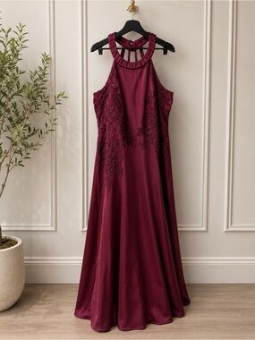 Plus Size 22 Burgundy Formal Halter Gown Lace Beaded High-Low Maxi Dress